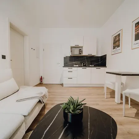 Llr Design Apartment - Sienna Beige Im Zentrum Von Koblenz Koblenz  Buitenkant foto